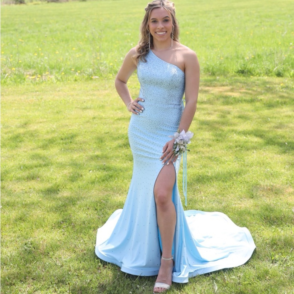 Clarisse Prom Dress Style 810199 in Light Blue Size 4